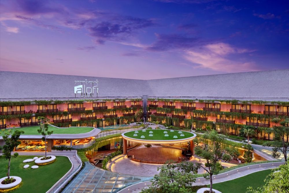 Aloft Bali Kuta at Beachwalk 4*