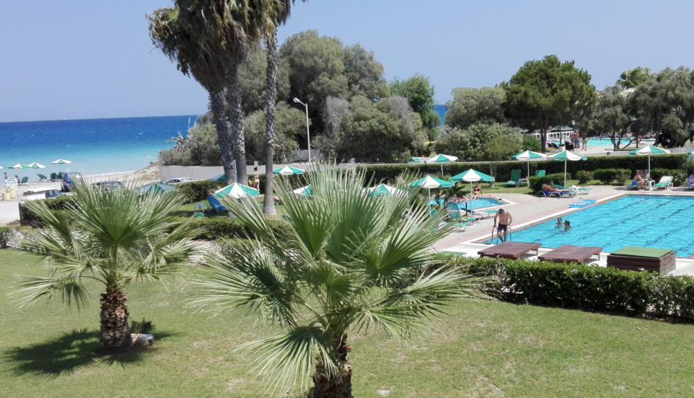 Pylea Beach Hotel 3*