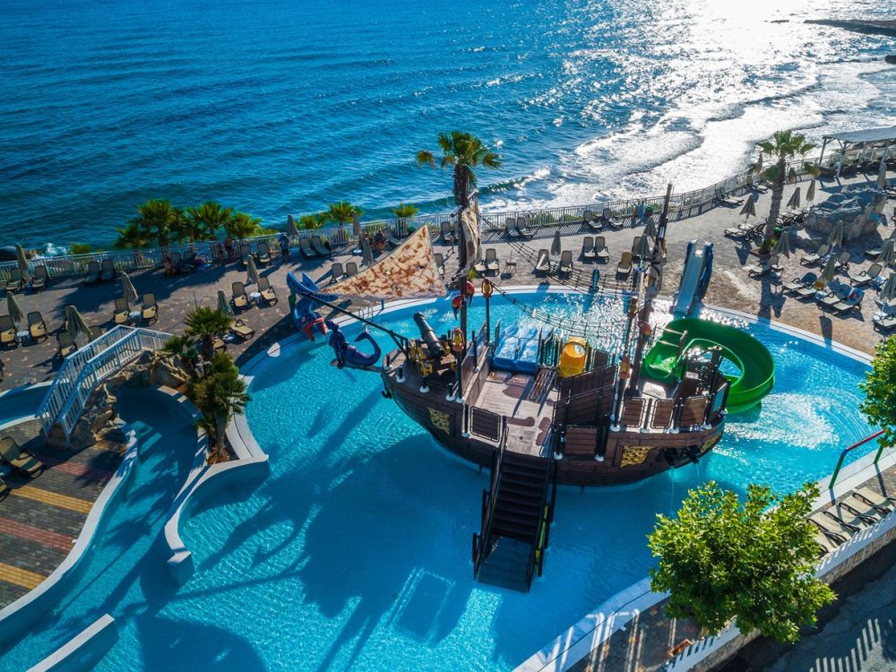 Star Beach Village & Waterpark 4*