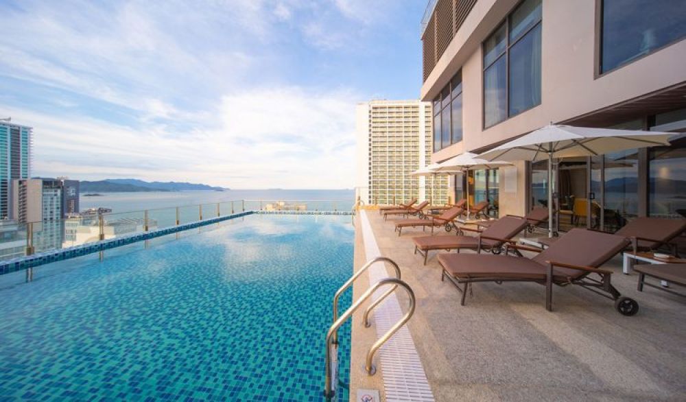 Green Beach Hotel Nha Trang 4*