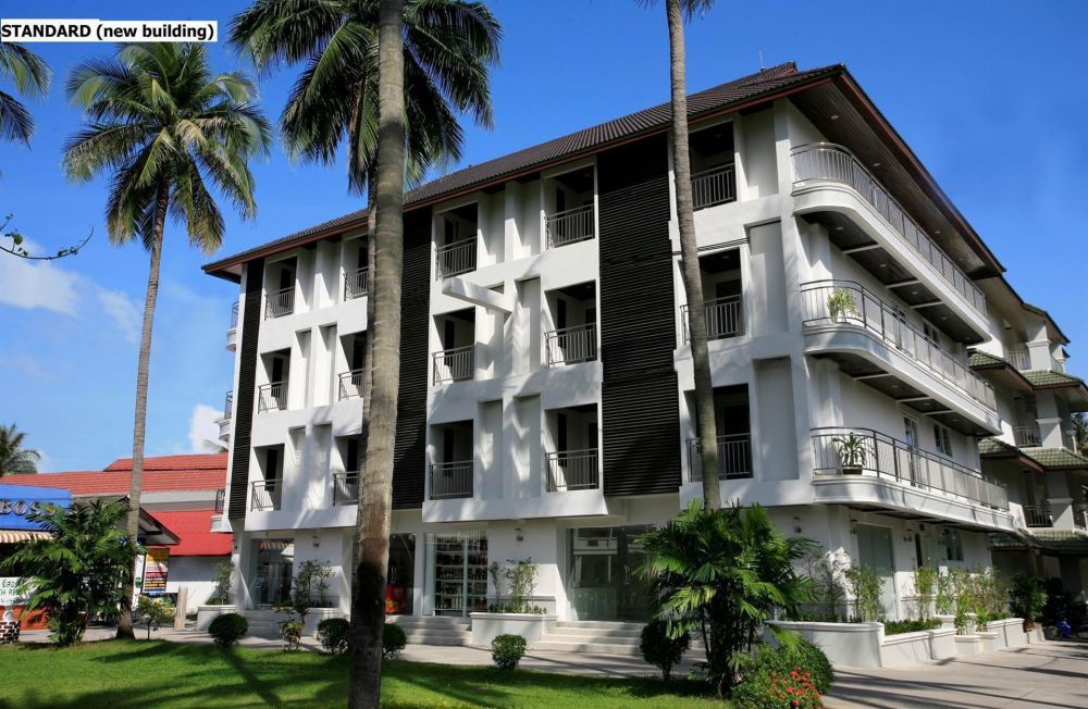 Samui First House Hotel 3*