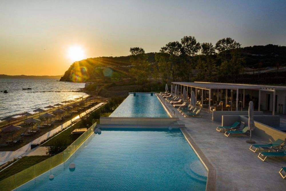 Mount Athos Resort 5*