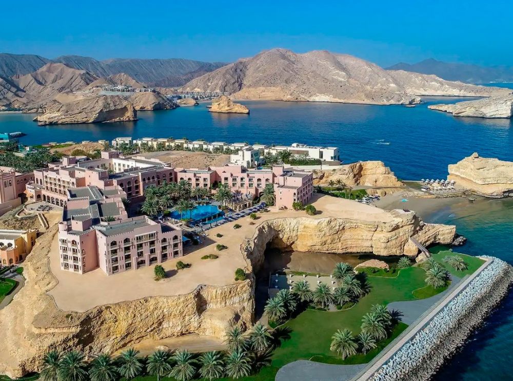 Shangri-La Al Husn Resort-Only Adult 5*