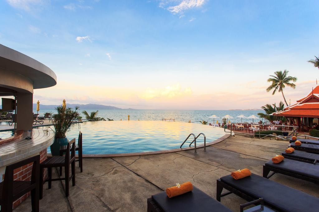 Samui Buri Beach Resort 4*