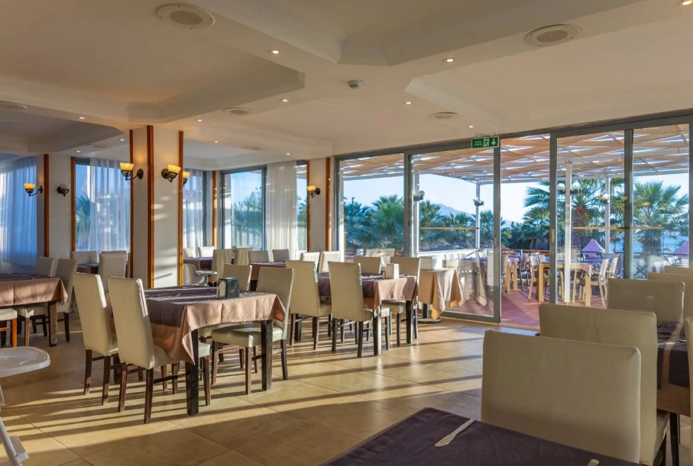 Sentinus Hotel 4*