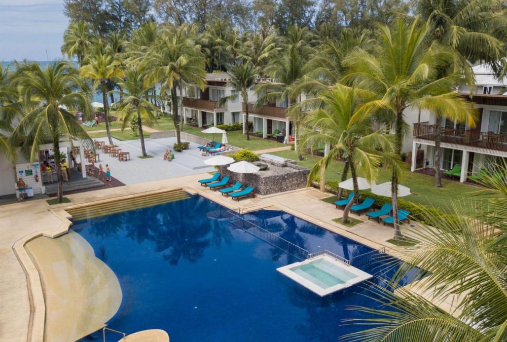 The Briza Beach Resort, Khao Lak 4*