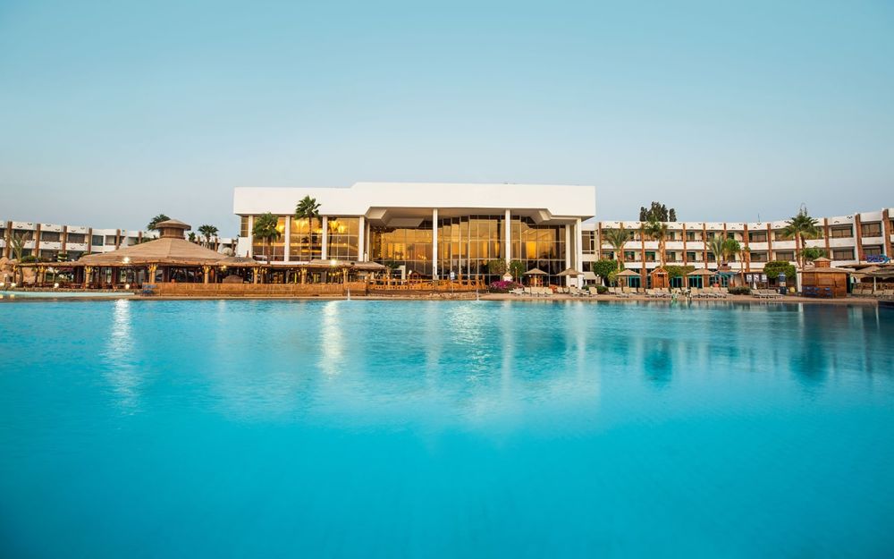 V Hotel Sharm El Sheikh (ex.Pyramisa Beach Resort Sharm El Sheikh) 5*