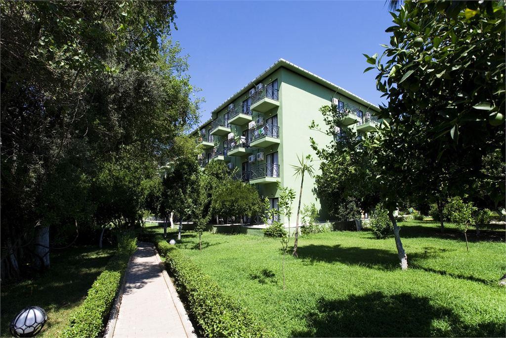 Larissa Beldibi Hotel 4*