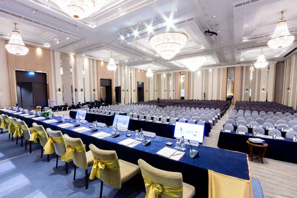 Swissotel Bangkok Ratchada 5*