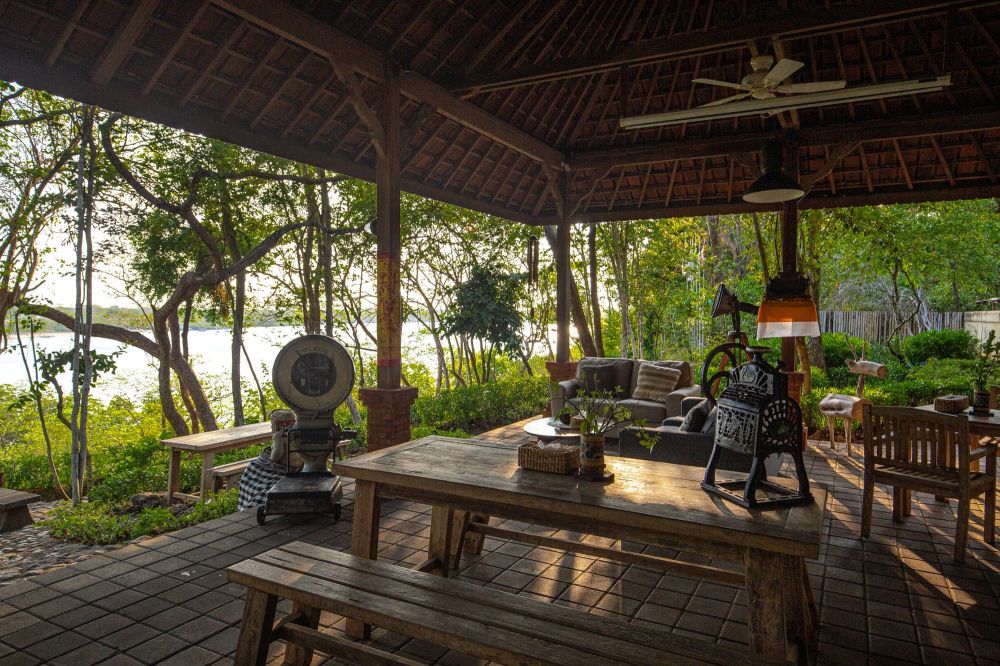 Menjangan Ecolodge 3*