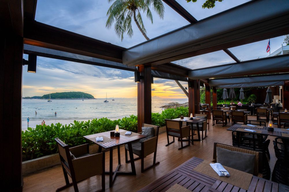 The Nai Harn Phuket 5*