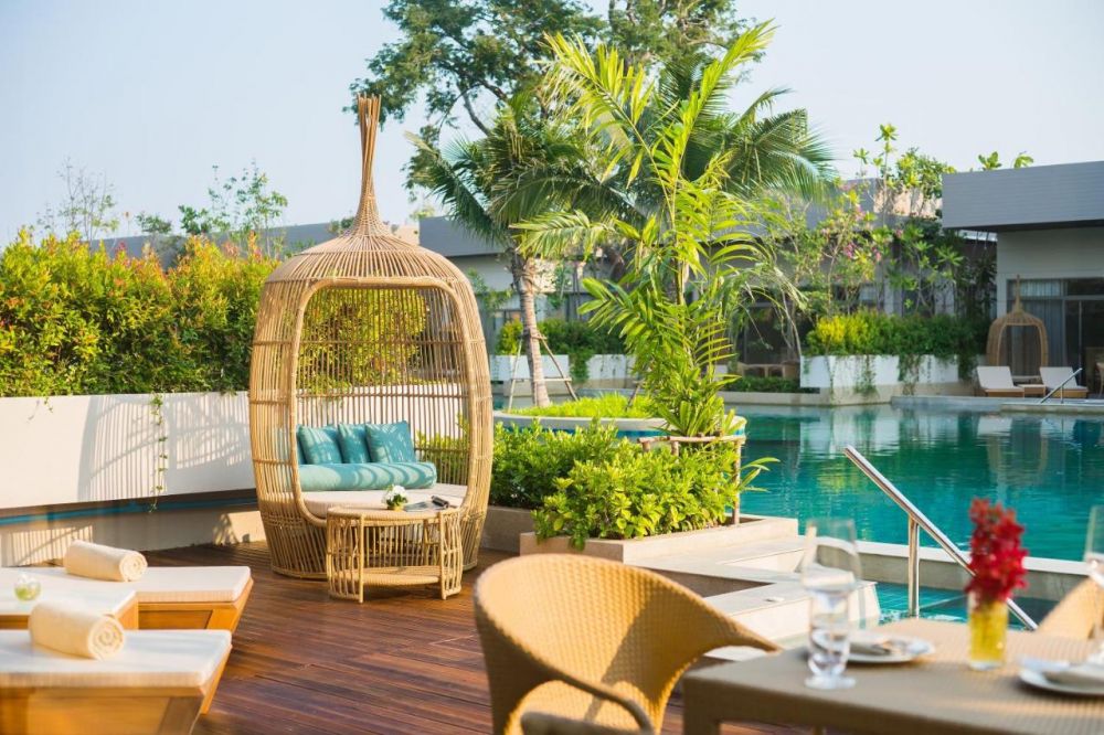 Avani+ Hua Hin Resort 5*