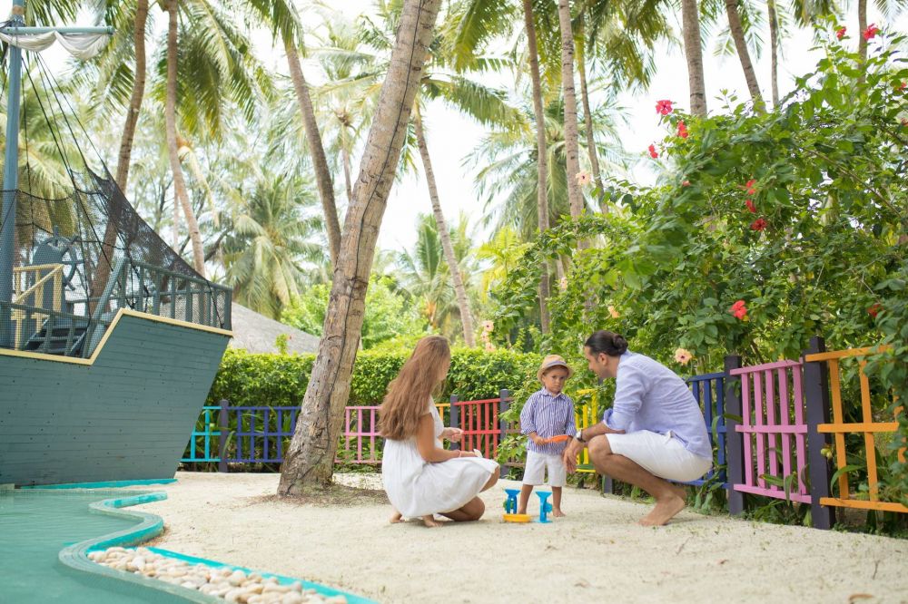 LUX* South Ari Atoll 5*