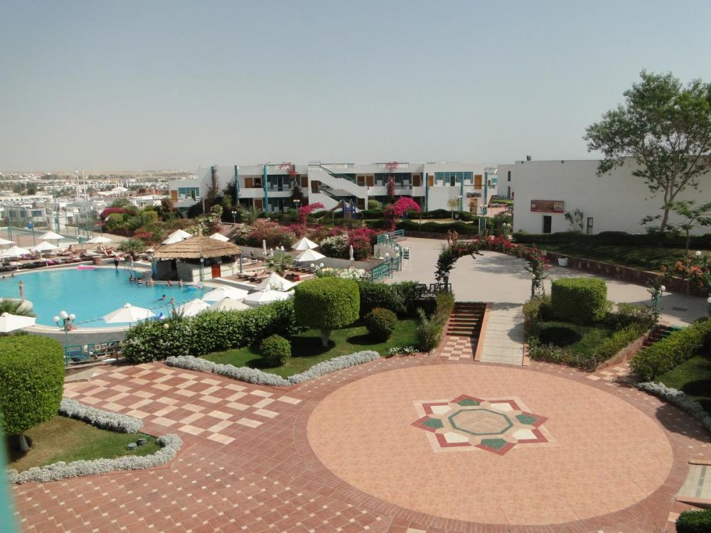 Sharm Holiday Resort 4*