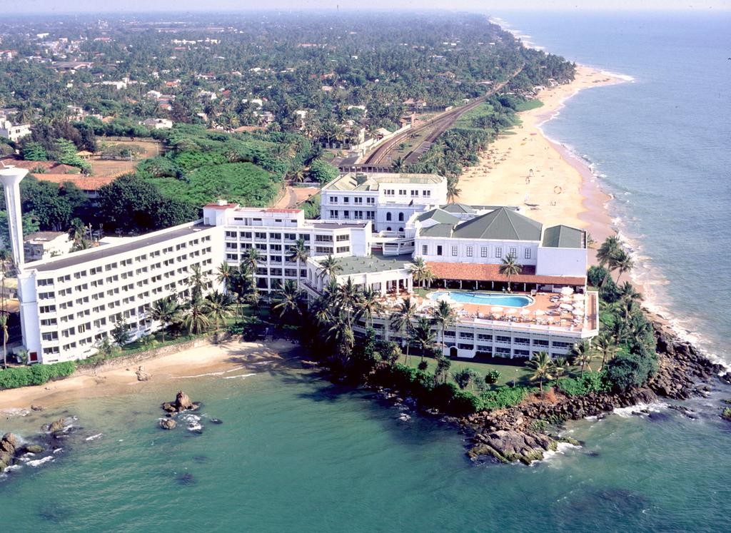 Mount Lavinia Hotel 4*