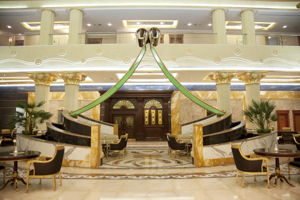 Grand Excelsior Hotel Al Barsha 4*