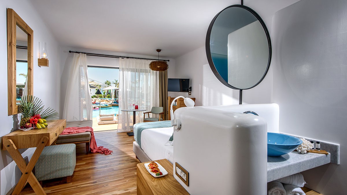 Stella Island Luxury Suites and Spa | Adults Only 15+ 5*