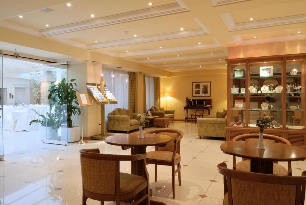 Athens Atrium Hotel 4*