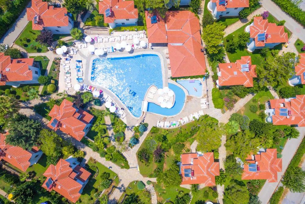 Orka World Hotel & Aquapark 4*