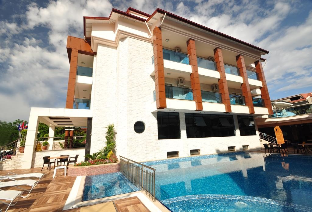 Supreme Marmaris Hotel 3*