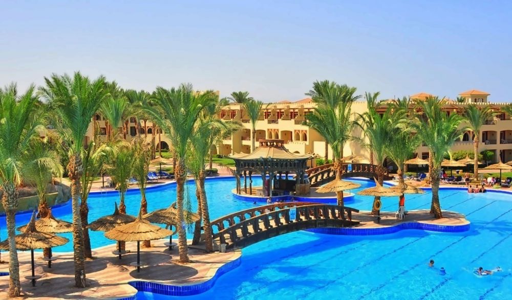 Sea Beach Aqua Park 4*