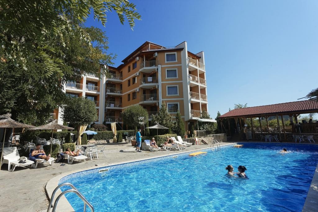 Vemara Club 3*