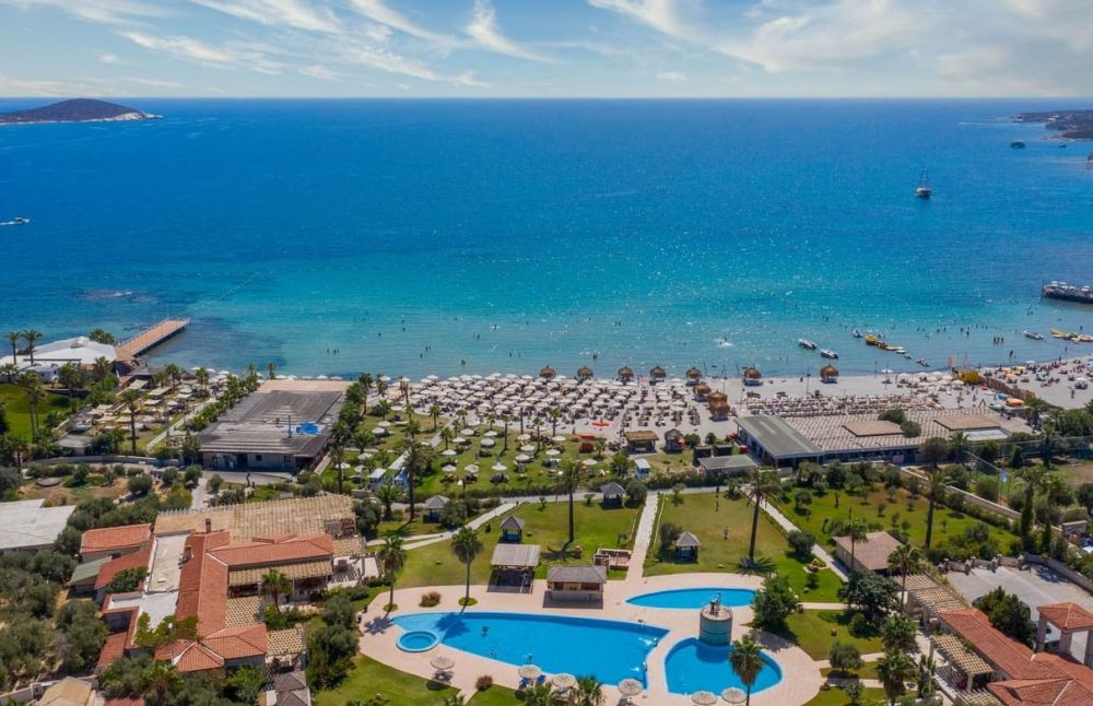 Kairaba Alacati Beach Resort 5*