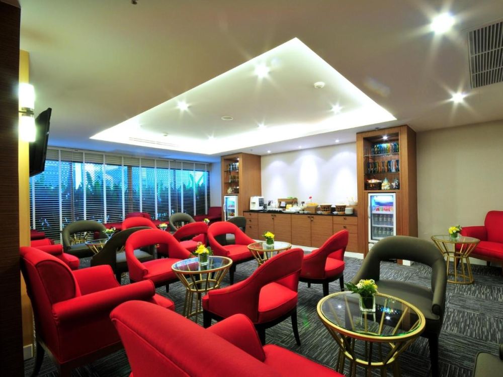 Centre Point Hotel Pratunam 4*