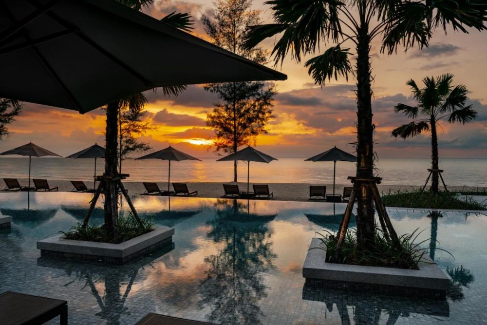 Pullman Khao Lak Resort 5*