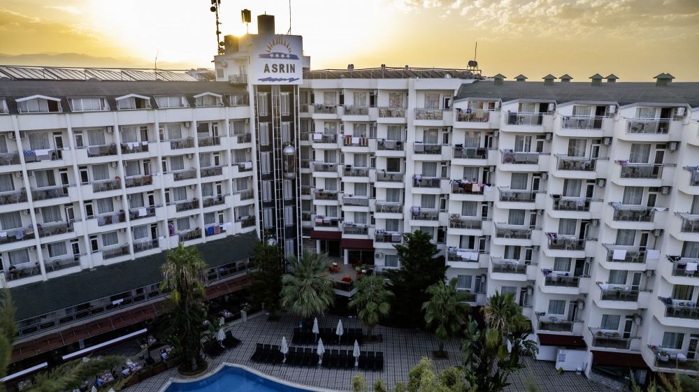 Asrin Beach Hotel 4*