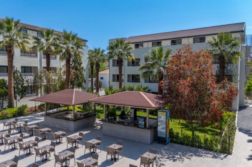 Proxima Hotel 4*