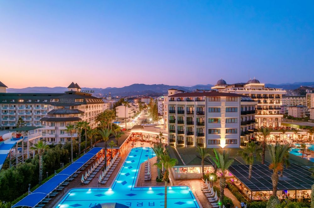 Caretta Beach Hotel 4*