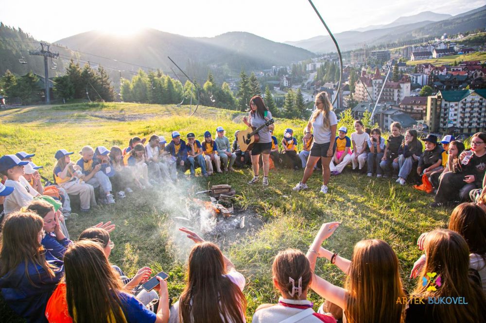 Детский лагерь «Артек Буковель Лесной» | Дитячий табір «Артек Буковель Лісовий» 