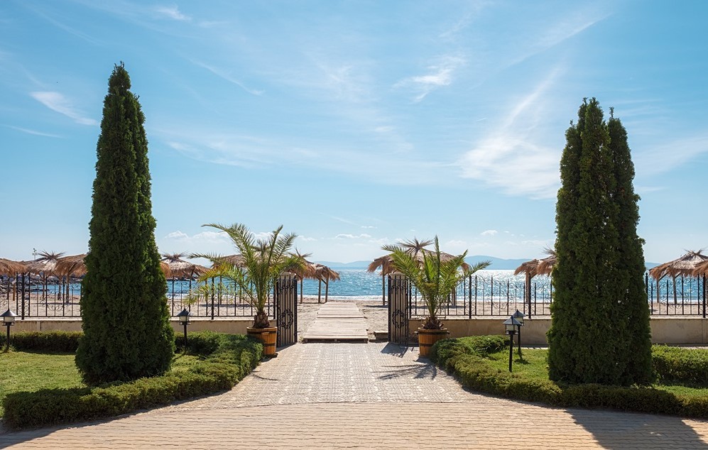 Festa Pomorie Resort 4*