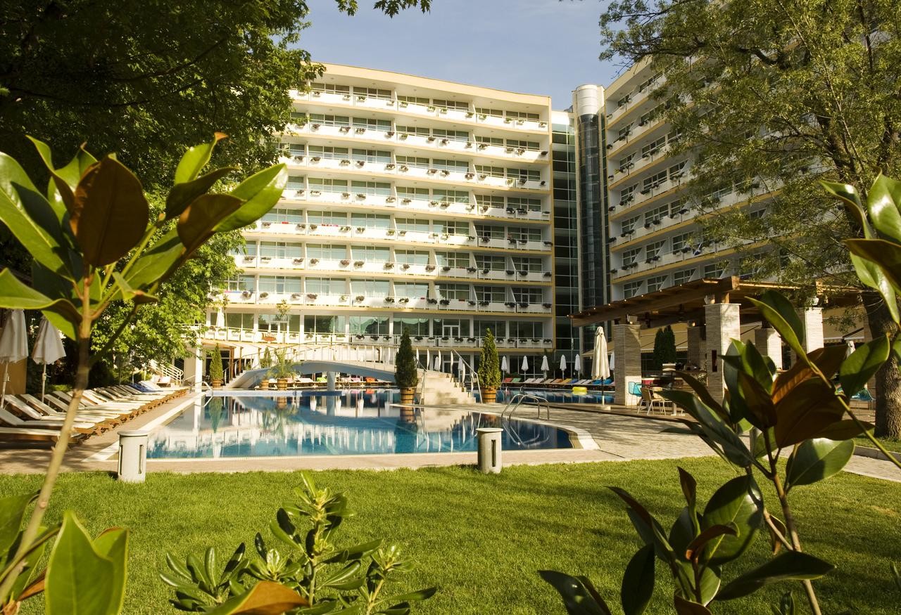 Grand Hotel Nirvana (ex. Grand Hotel Oasis) 4*