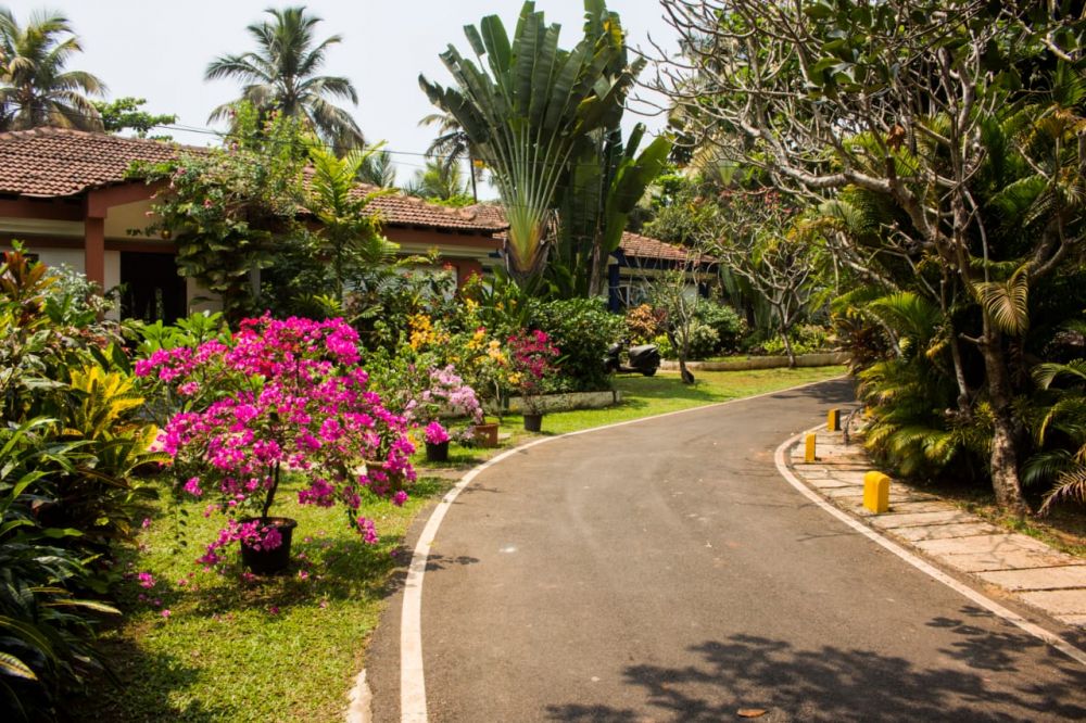 Shikara Beach Resort 3*