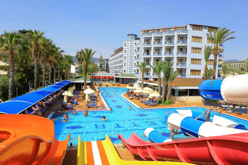 Caretta Beach Hotel 4*