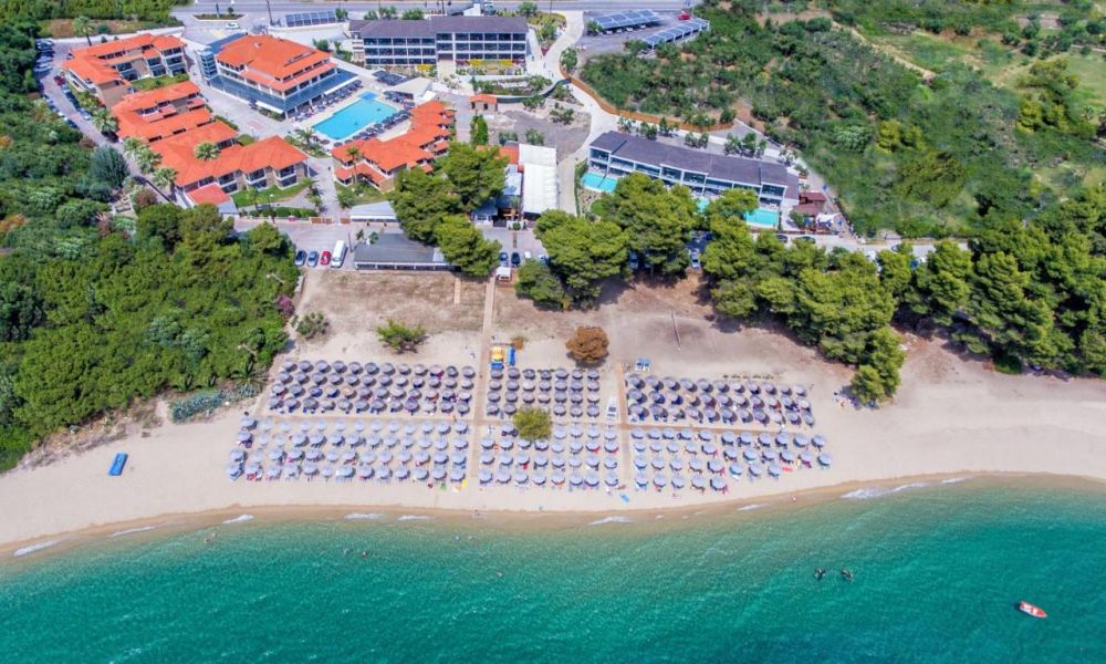 Lagomandra Beach Hotel 4*