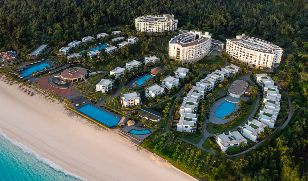 Melia Danang Beach Resort 5*