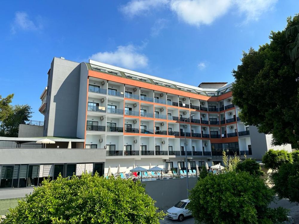 Side Golden Rock Hotel +16 Adult 4*