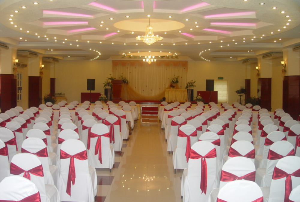 Angella Hotel 3*