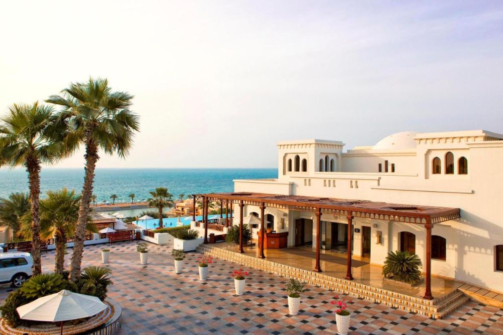 The Cove Rotana Resort 5*