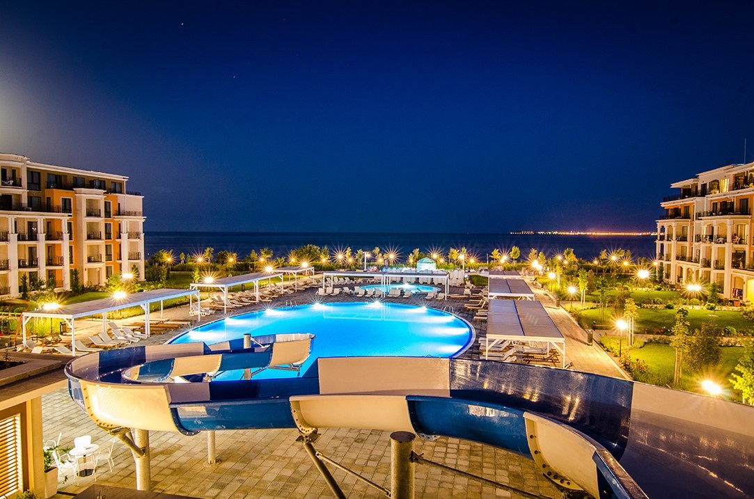 Premier Fort Beach 4*