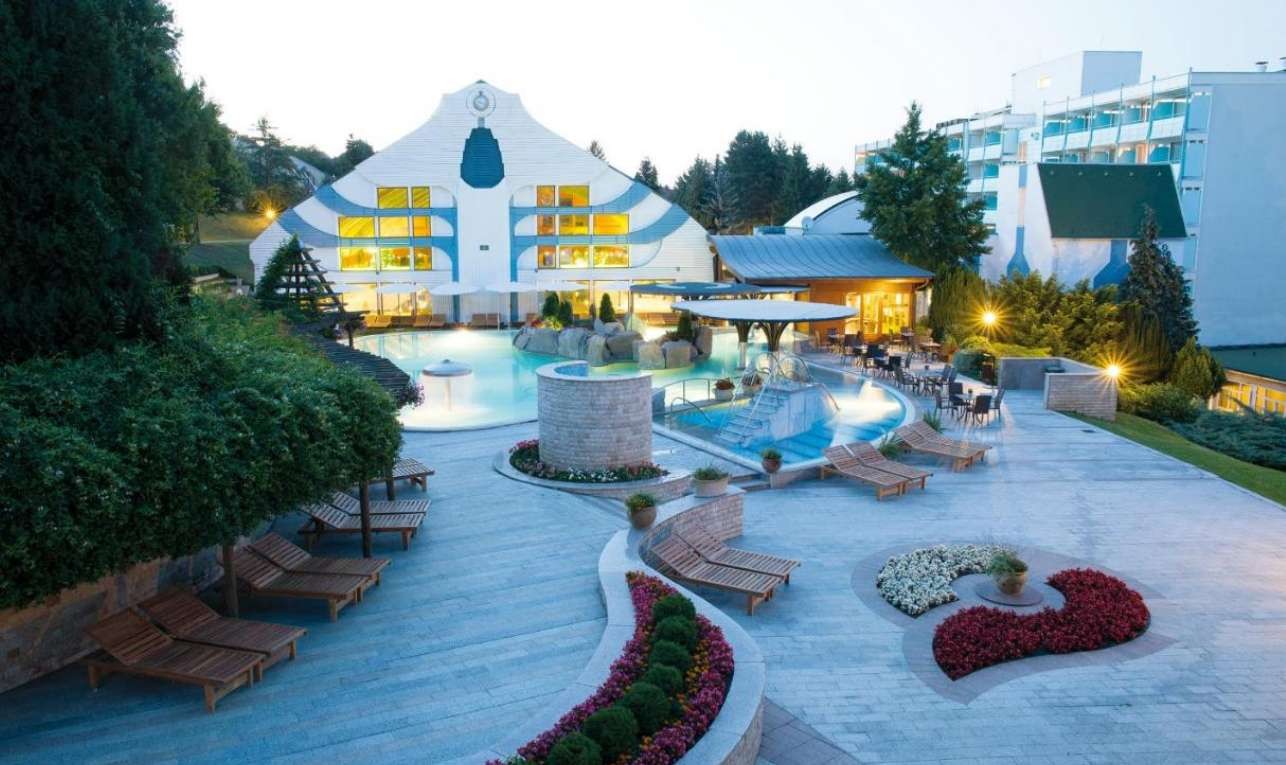 NaturMed Hotel Carbona 4*