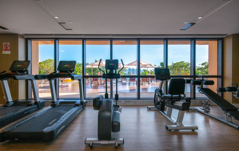 Golden Phoenix Sea View 4*