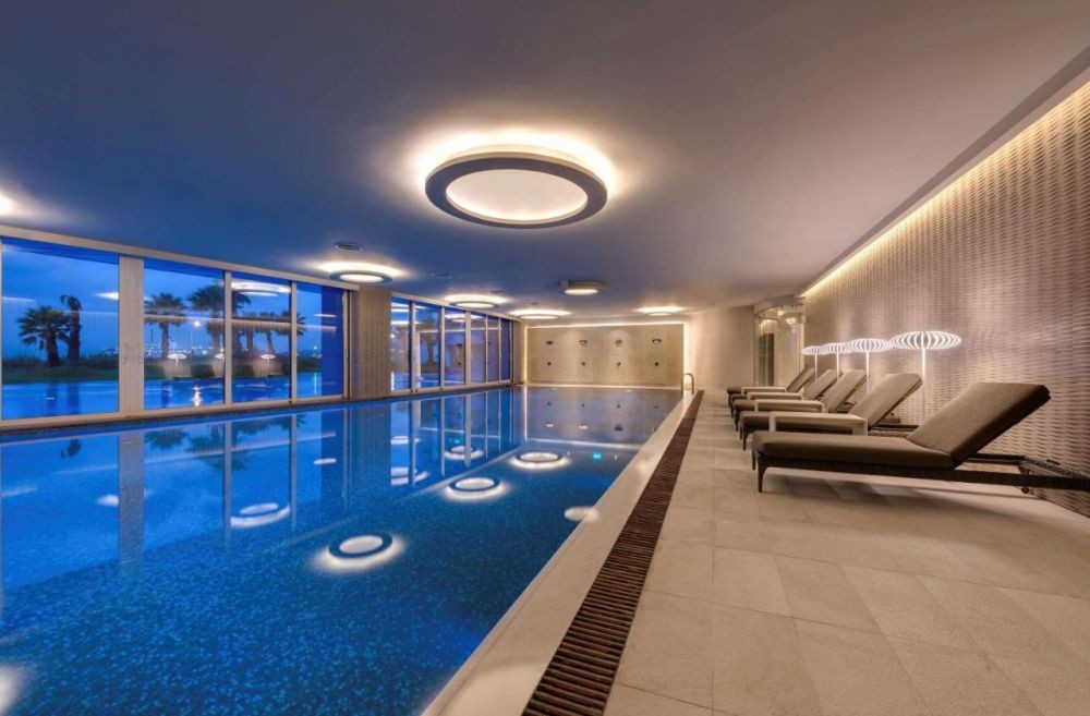 Radisson Blu Istanbul Ottomare 5*