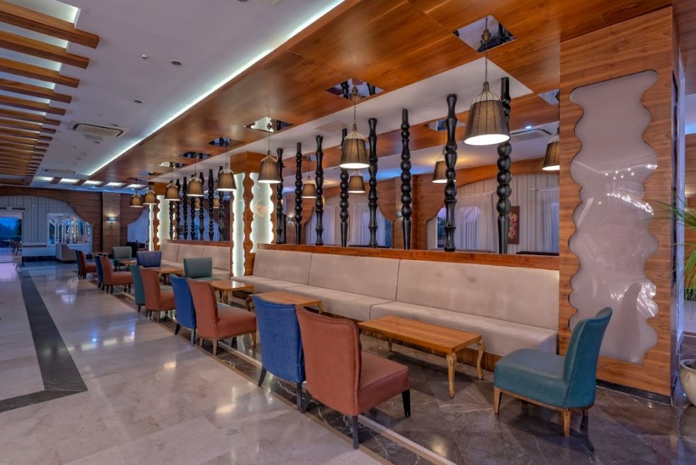 Lake River Side Hotel & SPA 5*