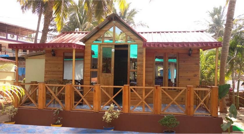 Agonda Holiday Home 2*