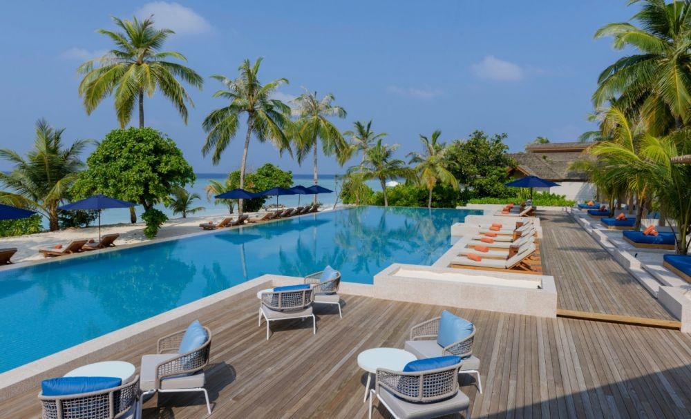 Emerald Faarufushi Resort & SPA 5*