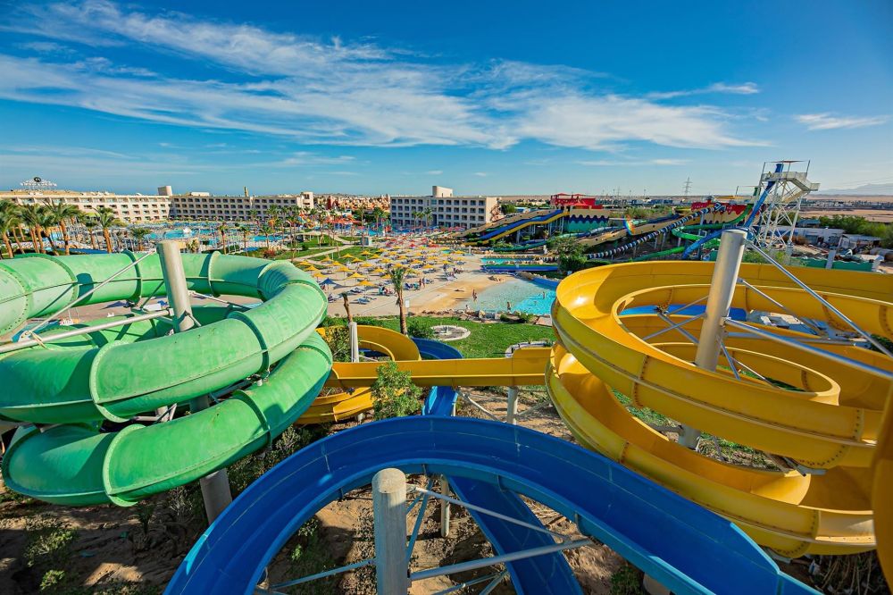 Titanic Resort & Aquapark 4*